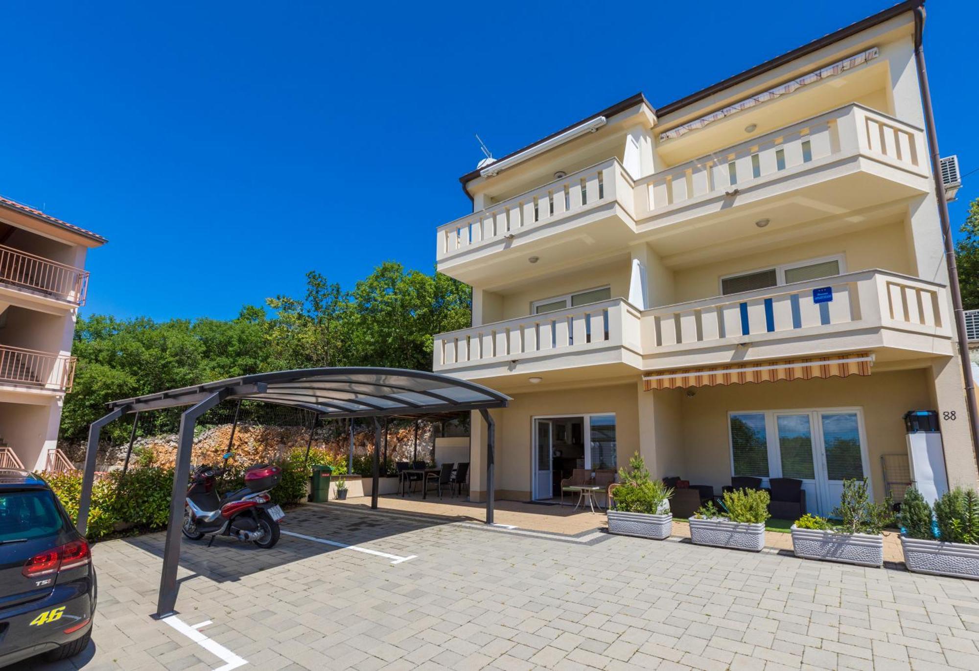 Pupic Apartment Dramalj Bagian luar foto