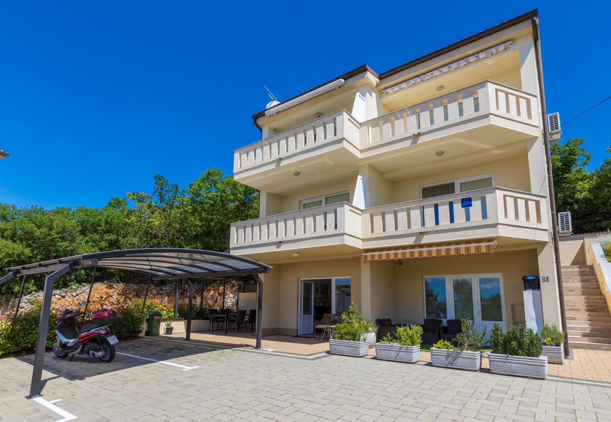 Pupic Apartment Dramalj Bagian luar foto